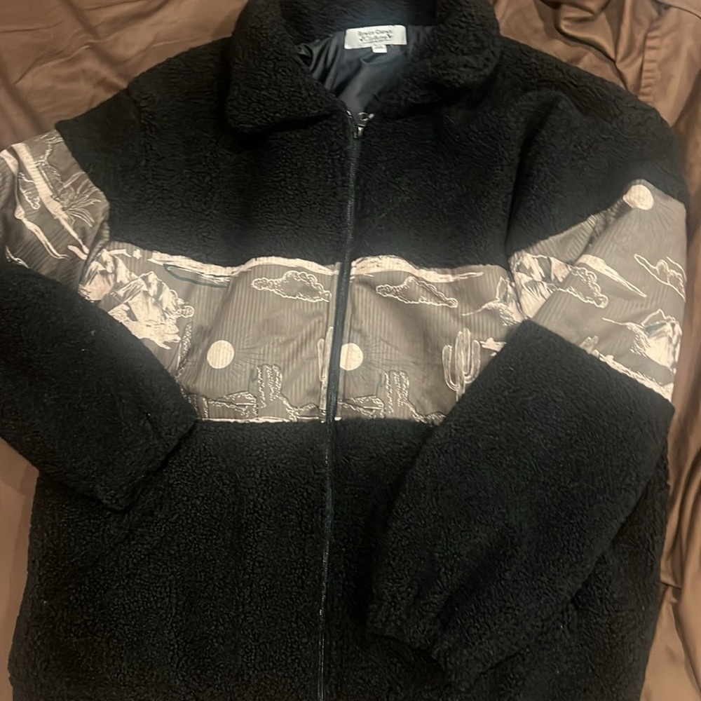 NWOT Western Jacket with zipper; pet free, non smoking home.